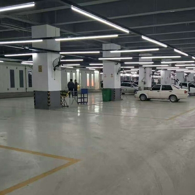 Standing Typ Automotive Spray Booth dla czystego i precyzyjnego malowania