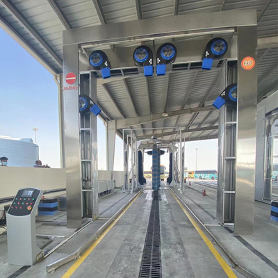 Galwanizowana metalowa pralka do autobusów i ciężarówek Automatyczna wysokość 4200 mm