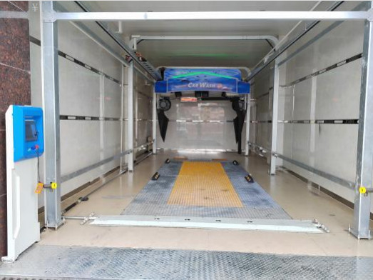 Żółta pralka samochodowa bez dotyku typu Gantry WT-518A z mocą silnika 5 kW