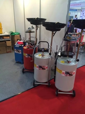 Maszyna do zbierania i wydobywania odpadów oleju o pojemności 120L 8085